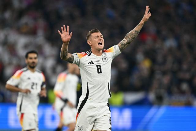 1718412226540034224.jpg kroos 2.jpg