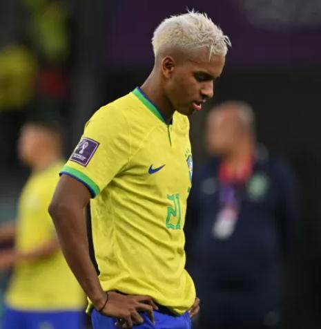 1689831402528015643.png 1689831402528015643.png